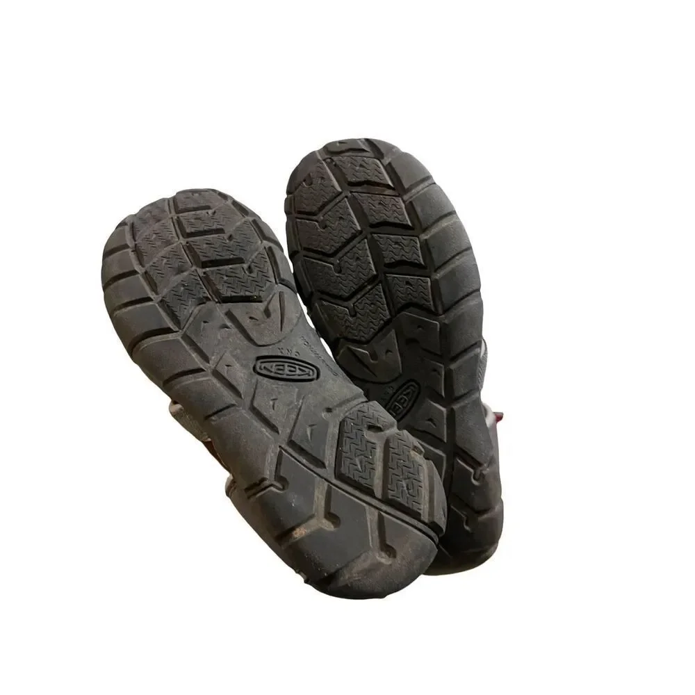 Keen Kids Gray Red Seacamp II CNX Waterproof Hiking Water Shoe Sandals Size 6